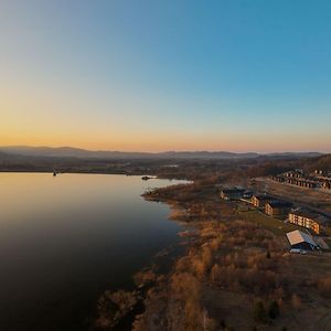 Lake Hill Resort&Spa